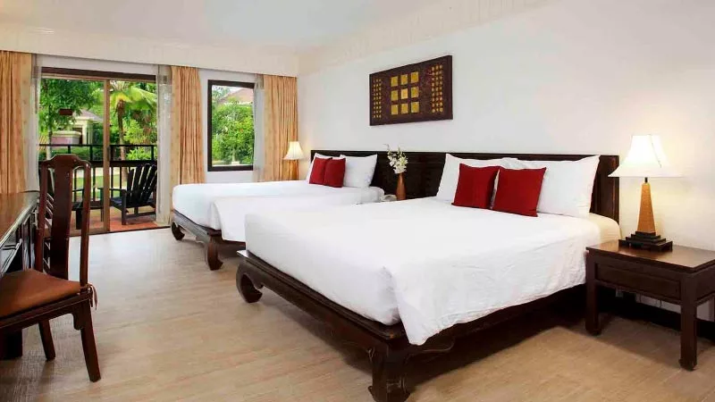 Centara Seaview Resort