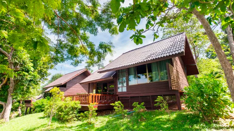 Superior Cottage