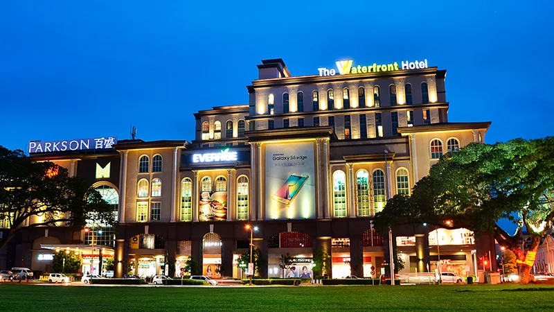The Waterfront Hotel