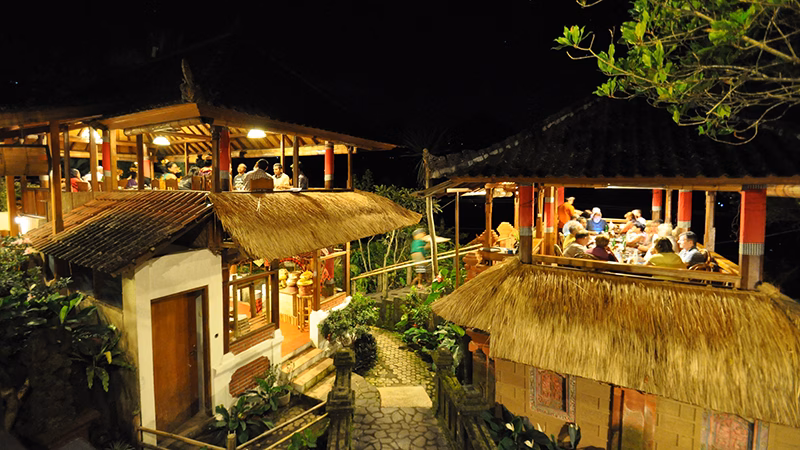 Puri Lumbung