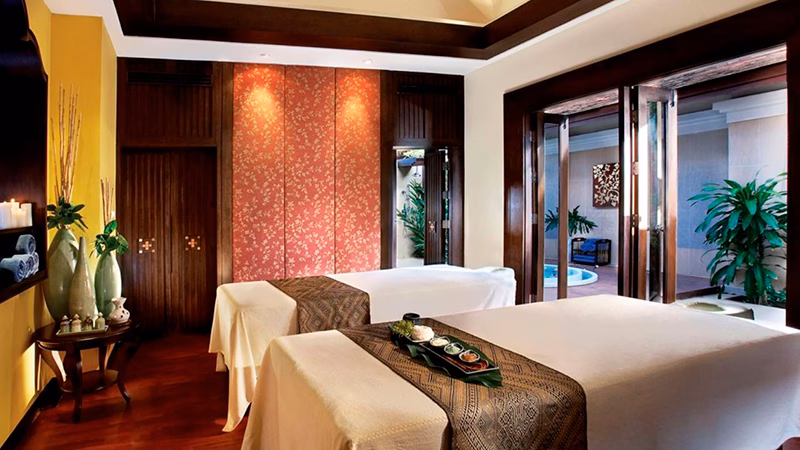 Rawi Warin Resort Spa