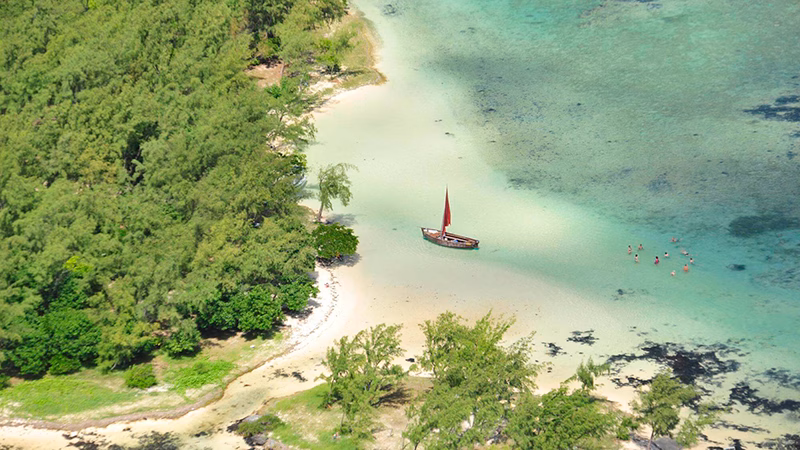 Veranda Paul Et Virginie Hotel