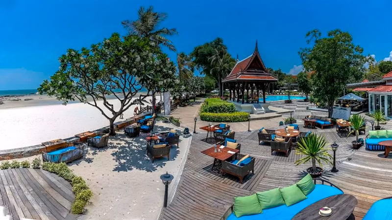 Centara Grand Beach Resort