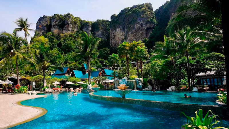 Centara Grand Beach Resort Villas