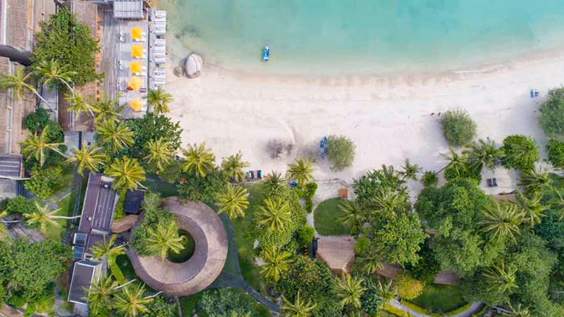 Haadtien Beach Resort