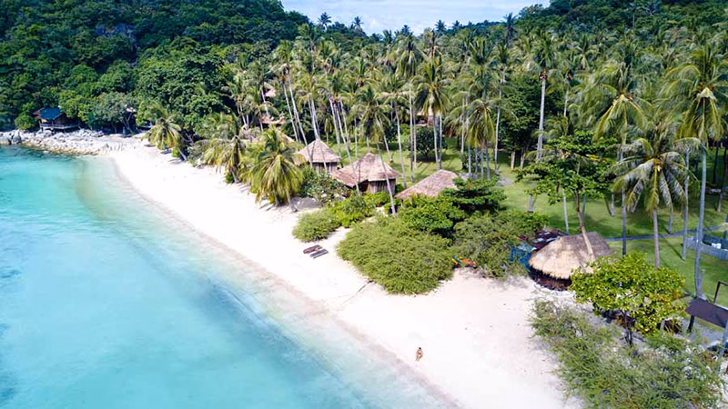 Haadtien Beach Resort
