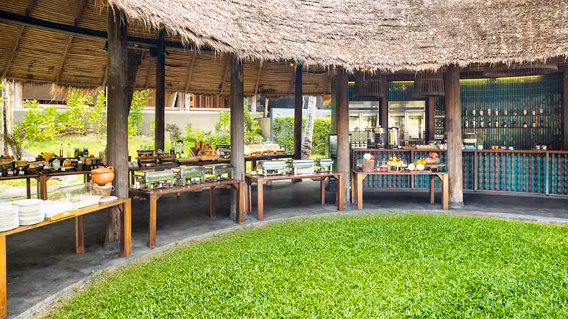 Haadtien Beach Resort
