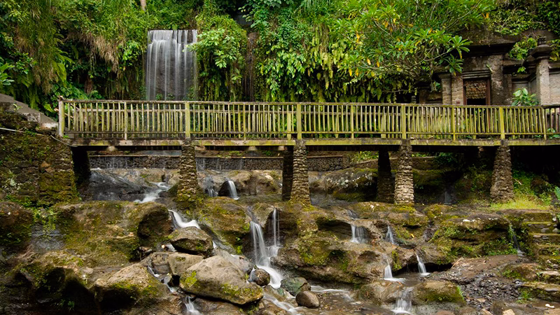 Santi Mandala Villa Spa