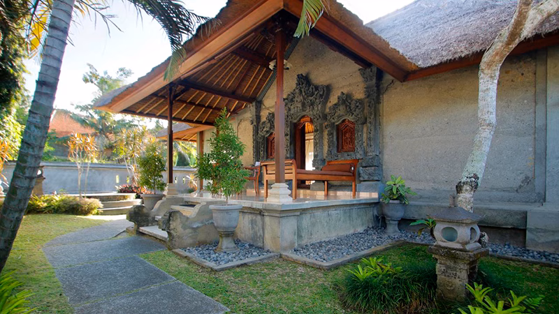 Santi Mandala Villa Spa