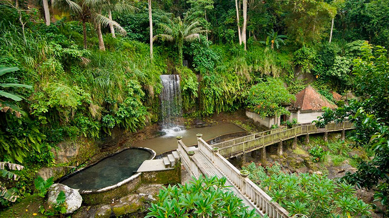 Santi Mandala Villa Spa