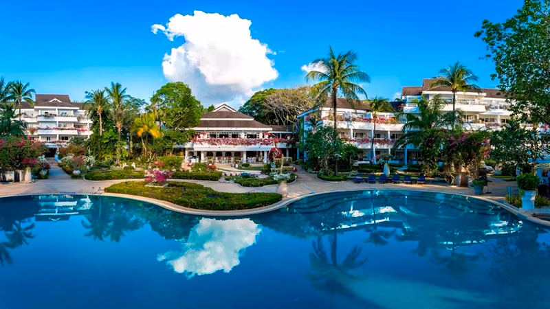 Thavorn Palm Beach