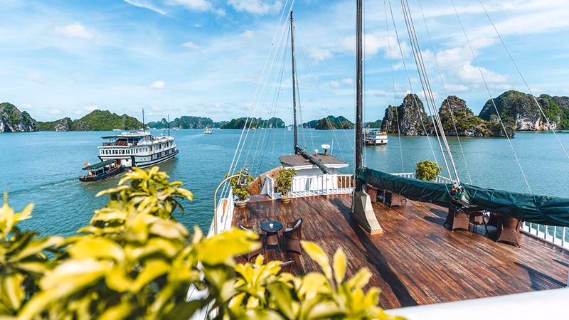 Indochina Sails Premium