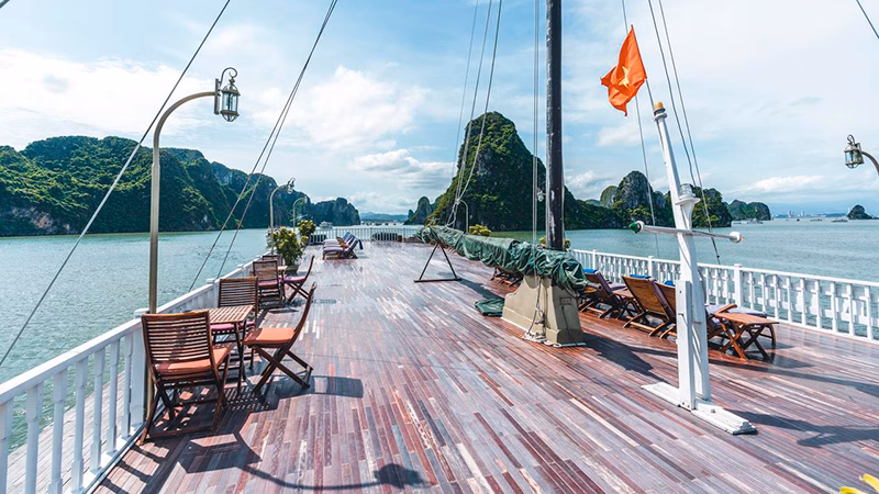 Indochina Sails Premium