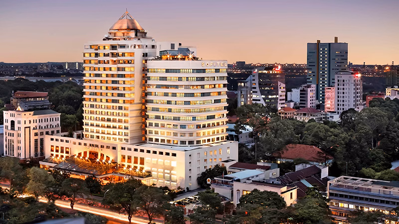 Sofitel Saigon Plaza Hotel