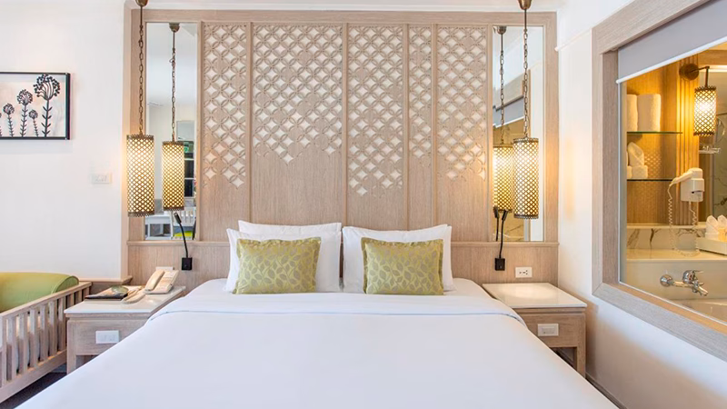 Katathani Phuket Beach Resort