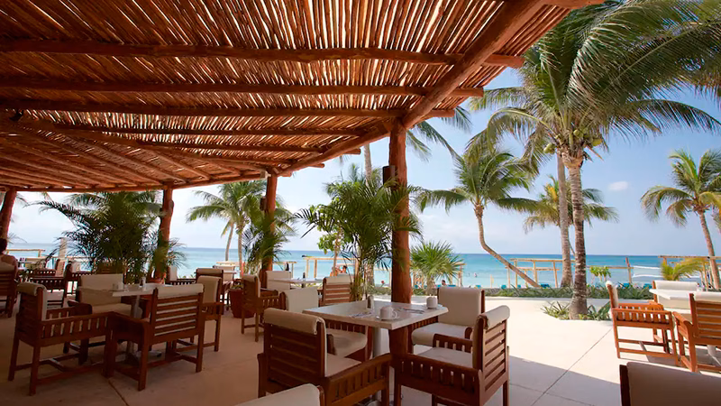 Akumal Bay Beach Wellness Resort