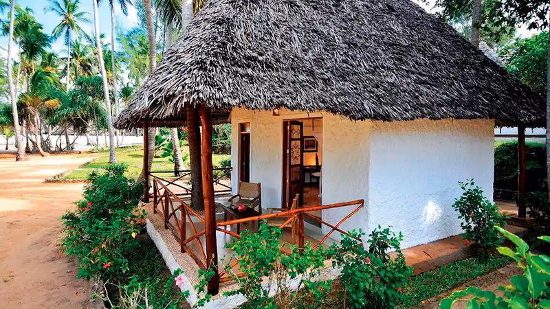 Diamonds Mapenzi Beach