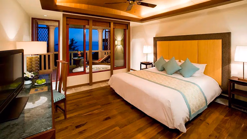 Centara Grand Beach Resort Phuket