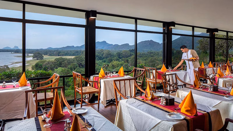 Heritance Kandalama Dambulla