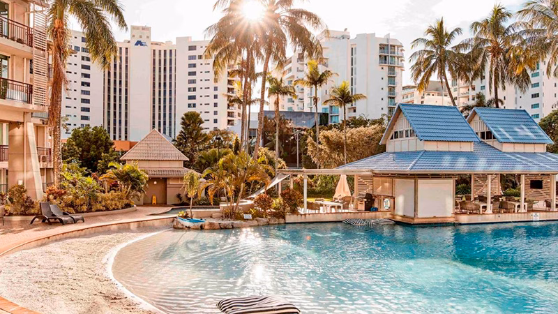 Novotel Cairns Oasis Resort