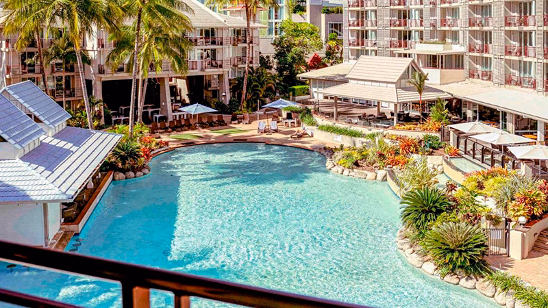 Novotel Cairns Oasis Resort