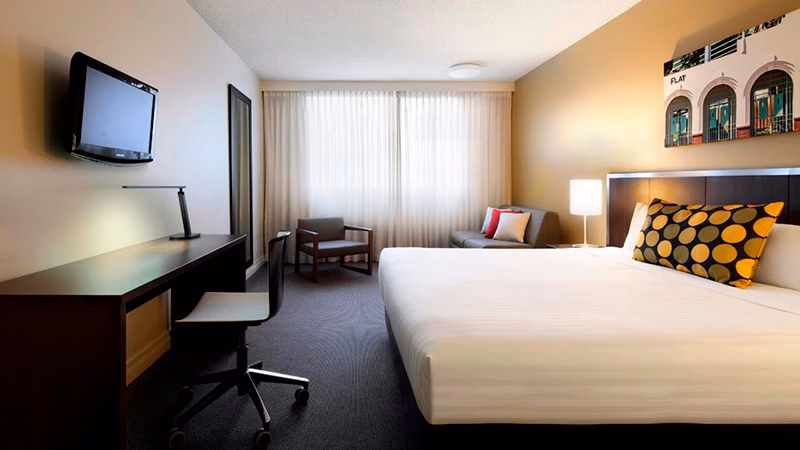 Travelodge Perth Hotel