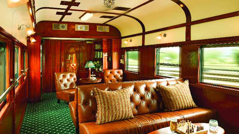 RVR ClubLounge HRes X