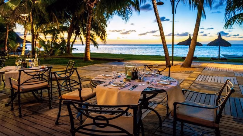 Dinarob Restaurant X