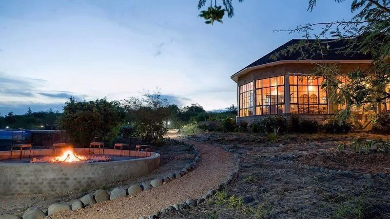 Elephant Plains Lodge X