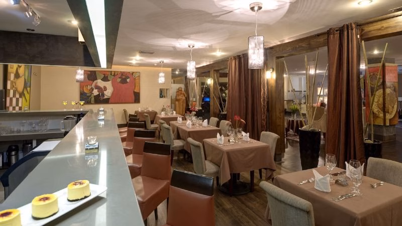 Studio Hotel Restaurant X