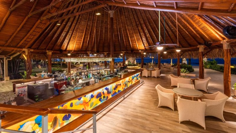 Tamarindo Bar X