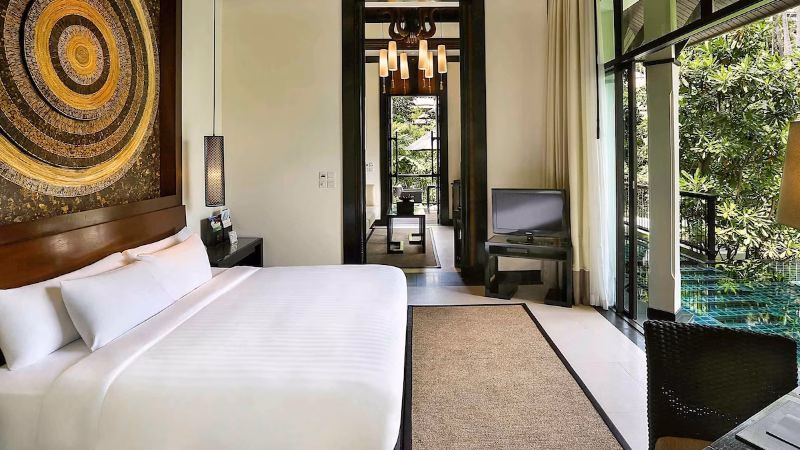 Banyan Tree Vaer X