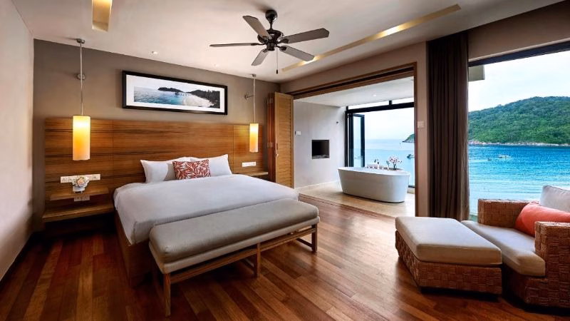 The Taaras Beach Room X