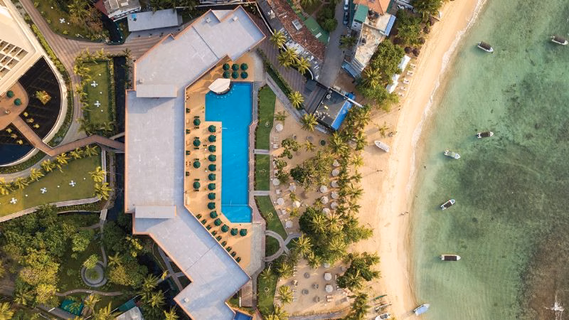 Araliya Beach Hotel X
