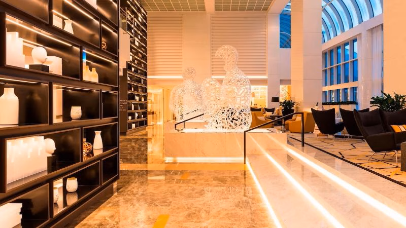 Royal Meridien Lobby