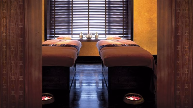 Traders Hotel Spa X