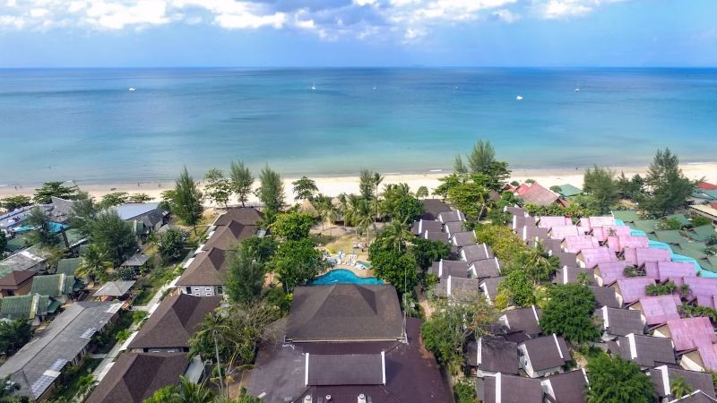Southern Lanta Resort Beach X