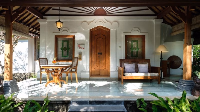 Tandjung Sari Hotel X