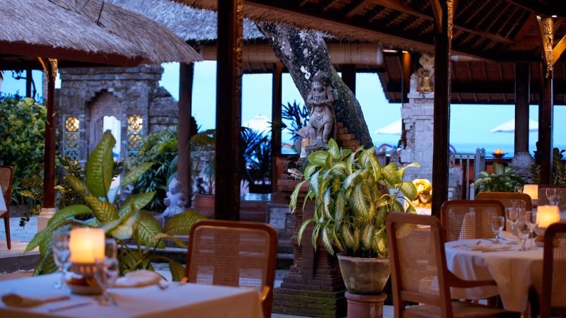 Tandjung Restaurant X