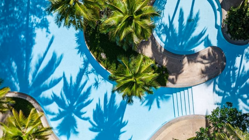 Pullman Karon Pool X