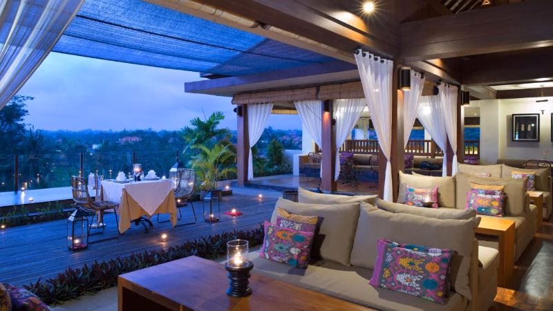 Ubud Village Hotel View X