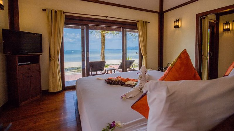 Sivalai Beach Resort Beachfront Villa X