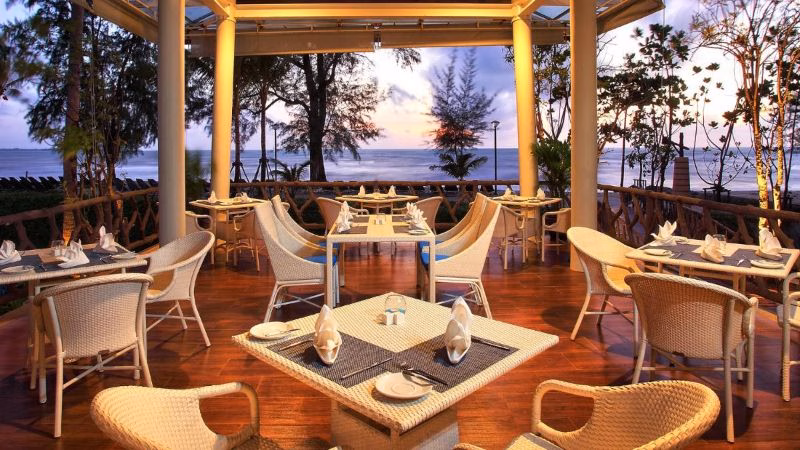 Graceland Khao Lak Restaurant X