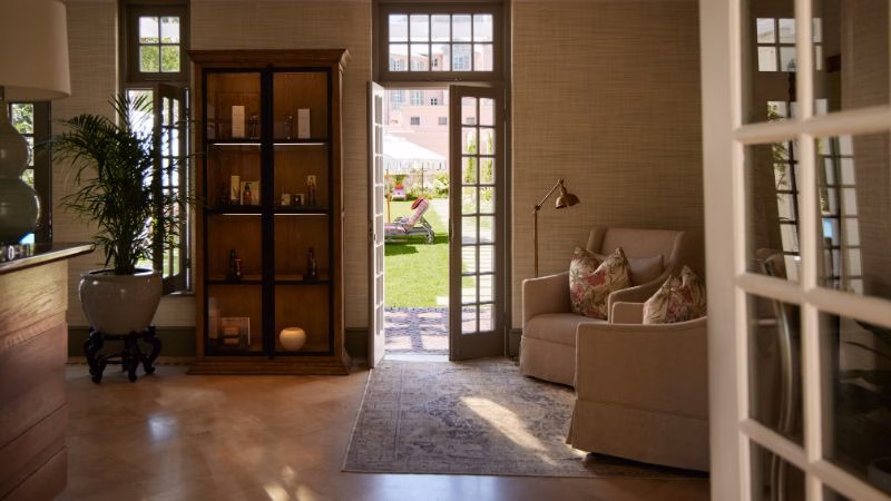 MNH Librisa Spa Entrance