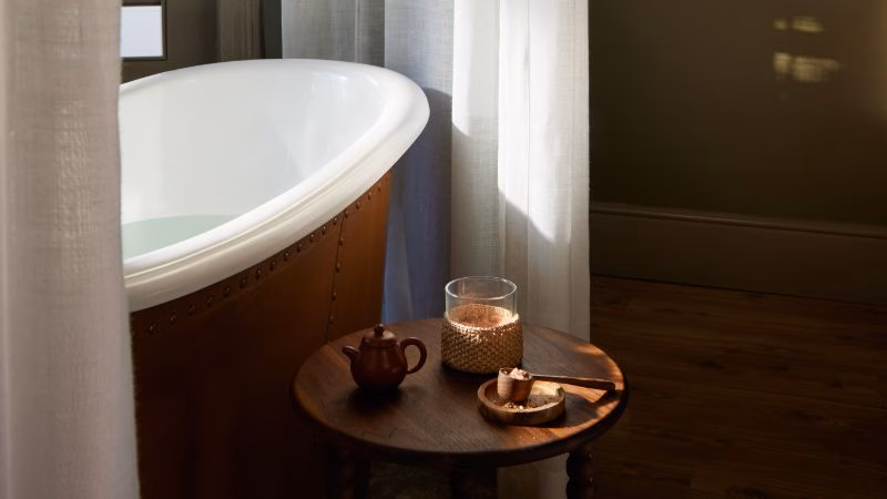 MNH Librisa Spa Treatment Room