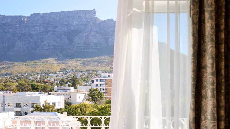 MNH Main Building One Bedroom Suite