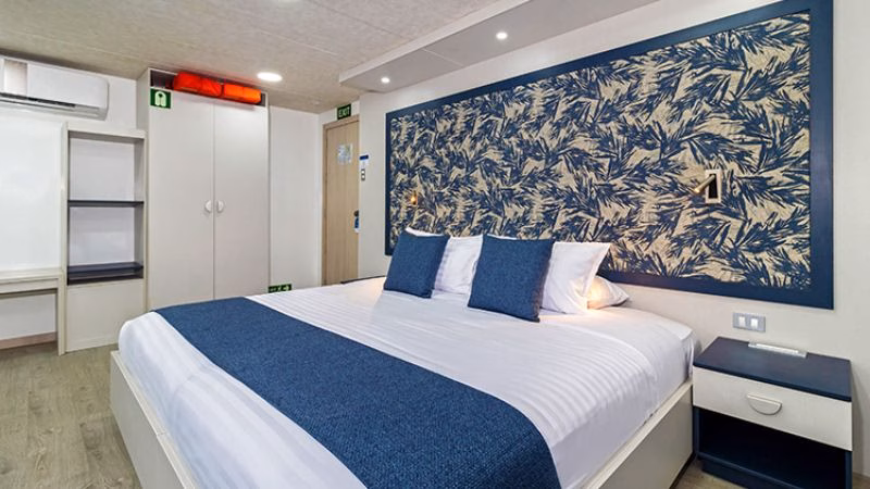 Cormorant Ii Double Upper Deck X