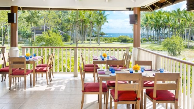 Dusit Thani Krabi Dining Mangosteen Outdoor X