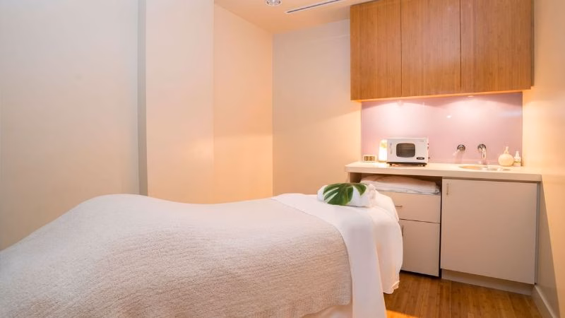 Sutton Place Vancouver Vida Spa X