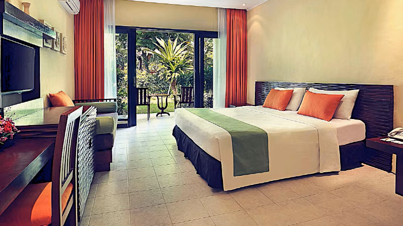 Mercure Resort X
